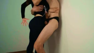 Overexcited BF cums twice from a simple kiss. Hands-free cumshots.